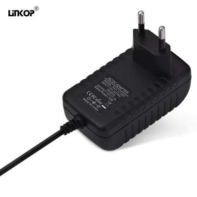 Bom preço. Eu 12V 1A Adaptador de energia LED de parede AC DC 5525 on-line
