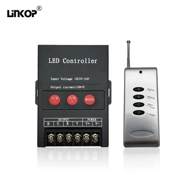 Un buen precio. Controlador RGB Led con 4 puertos de pines y 4 teclas de control remoto RF en línea
