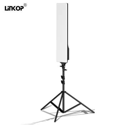 Un bon prix. Lumière de remplissage à LED 65w 270 degrés 2700k-7000k plancher de table de support réglable en ligne