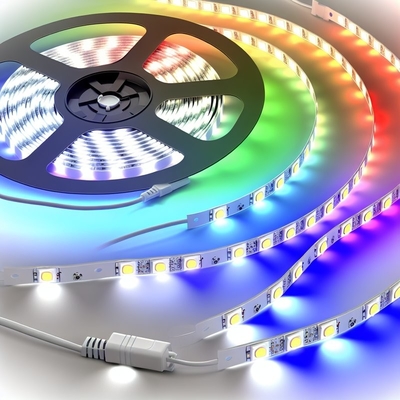 Un buon prezzo. 120 LED/m 5050 RGB Flessibile LED a striscia DC12V   OEM in grande quantità Disponibile in linea